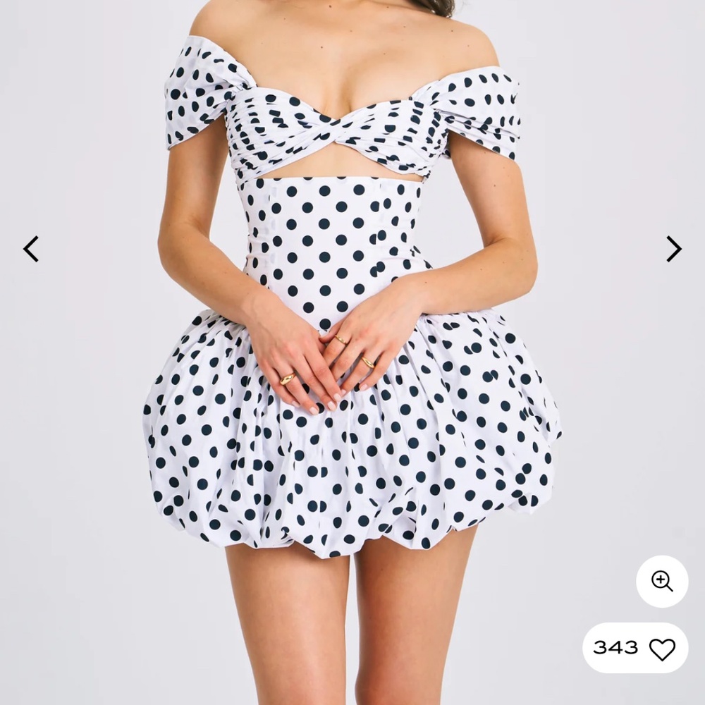 Miss circle Umika polka dot dress